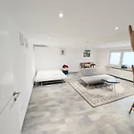 Modern Habitable Gallery, Centrally Located In Hirschaid