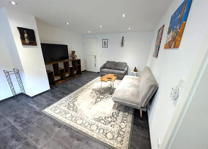 Modern Habitable Gallery, Centrally Located In *