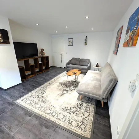 Modern Habitable Gallery, Centrally Located In *