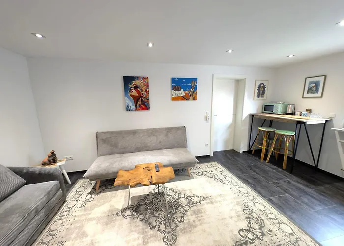 Modern Habitable Gallery, Centrally Located In *