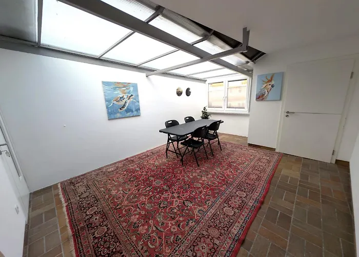 Modern Habitable Gallery, Centrally Located In *